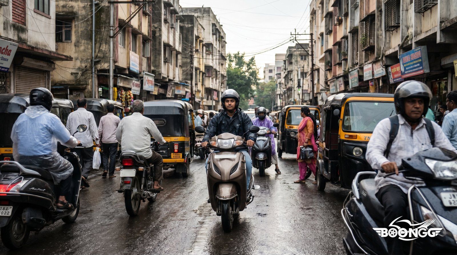 Riding in Pune Traffic: A Beginner Survival Guide